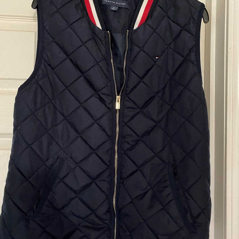 Tommy Hilfiger Quilted Navy Sleeveless Zip Vest with Stripe Collar